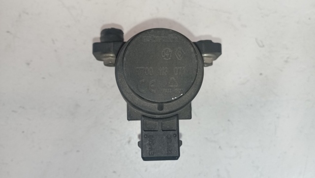 7700113071 RENAULT Válvula solenoide de control de presión de sobrealimentación  en stock Huelva