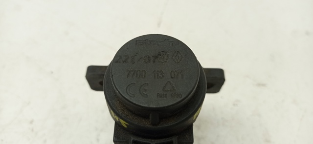 RENAULT 7700113071 Válvula solenoide de control de presión de sobrealimentación  disponible Valladolid