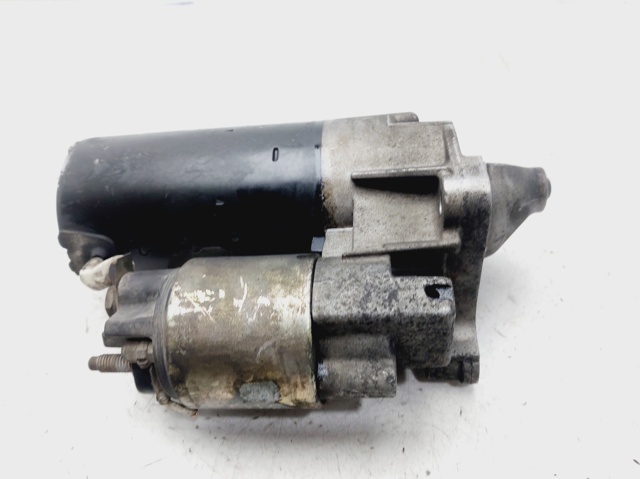 7700113207 RENAULT Motor de arranque  disponible Ourense