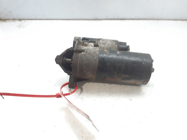 7700113207 RENAULT Motor de arranque  disponible Ourense
