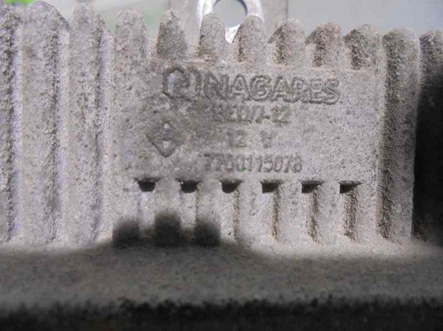 Relé de bujía de precalentamiento Renault Trafic 2 FL