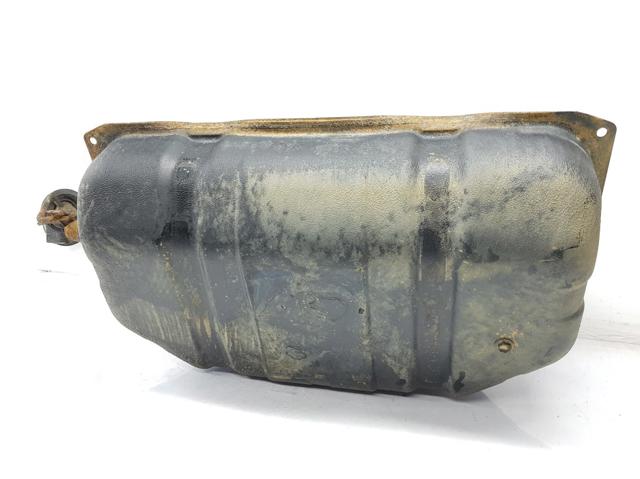 Depósito de combustible Toyota Land Cruiser J9