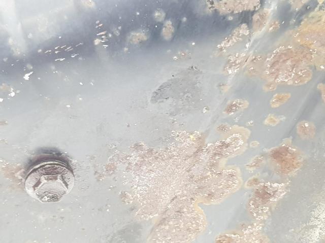 Depósito de combustible Toyota Land Cruiser J9