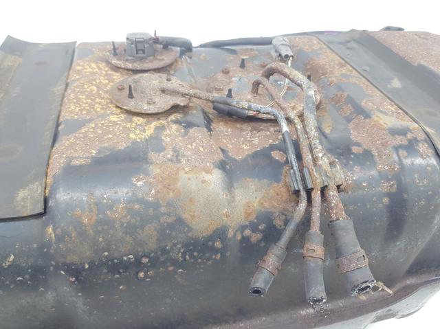 Depósito de combustible Toyota Land Cruiser J9