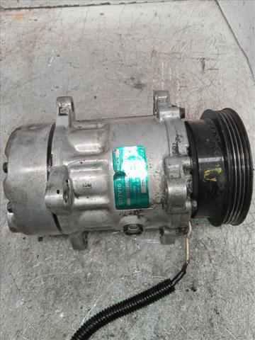 RENAULT 7700272987 Compresor de aire acondicionado  en stock Terrassa