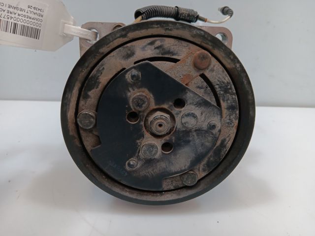 RENAULT 7700272987 Compresor de aire acondicionado  en stock Terrassa