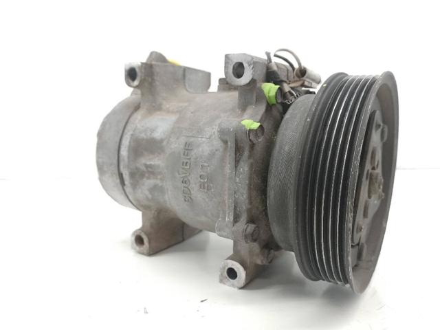 7700273801 RENAULT Compresor de aire acondicionado  en stock Gandía