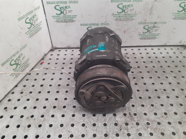 Compresor de ac 7700300462 RENAULT