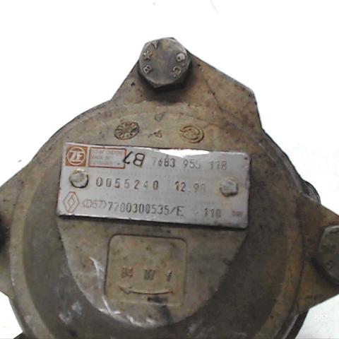 RENAULT 7700300535 Bomba de dirección comprar Tarragona