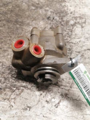 7700300535E RENAULT Bomba de dirección asistida  comprar en Jaén