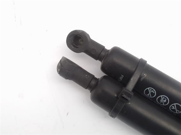 Amortiguador de maletero Renault Kangoo 1 KC0, KC1