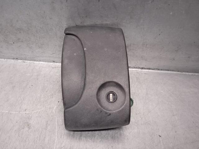 7700303504 RENAULT Manija exterior derecha de puerta corrediza  comprar en Oviedo