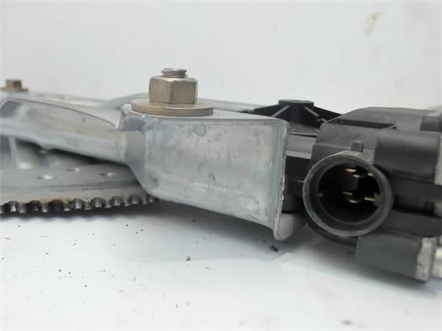 7700303543 RENAULT Mecanismo de elevalunas de la puerta delantera izquierda  comprar en Lleida