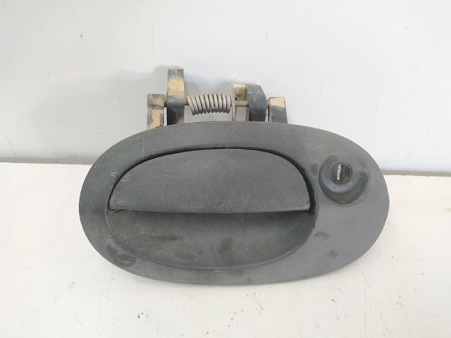 Manija exterior derecha de puerta trasera batiente 7700304669 RENAULT