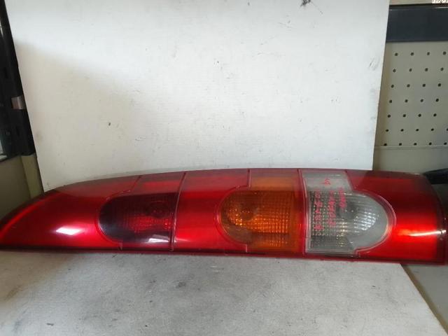 RENAULT 7700308716 Piloto trasero derecho  disponible Lugo