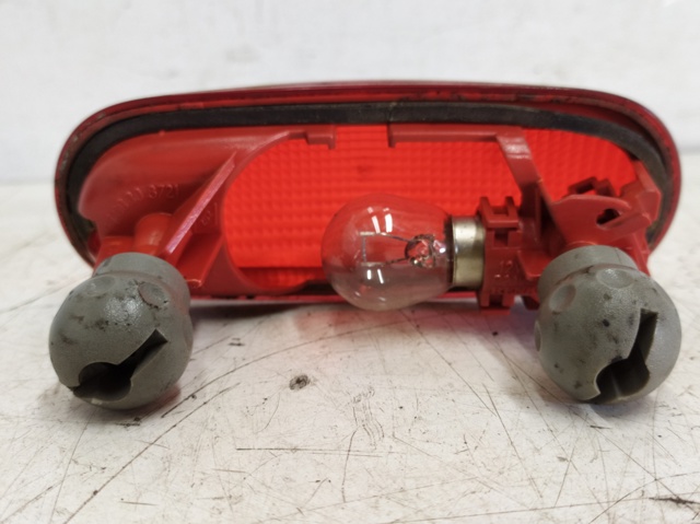 RENAULT 7700308721 Luz de freno trasera adicional  disponible Lugo