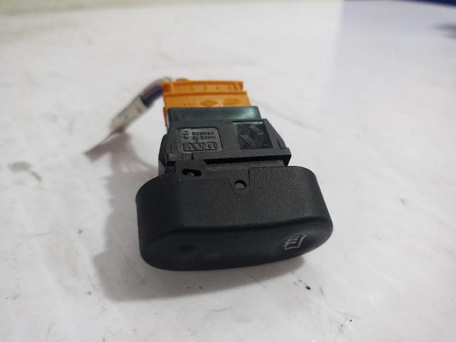 7700308822 Renault (RVI)