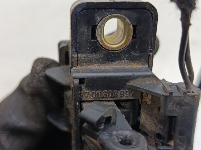 7700308997 RENAULT Cerradura de maletero comprar Bilbao