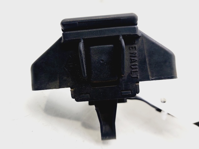 7700308997 RENAULT Cerradura de tapa de maletero  disponible Ourense