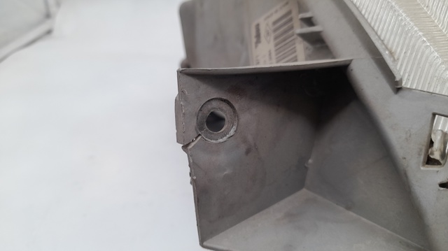 7700311371 Faro izquierdo  en stock Castellón