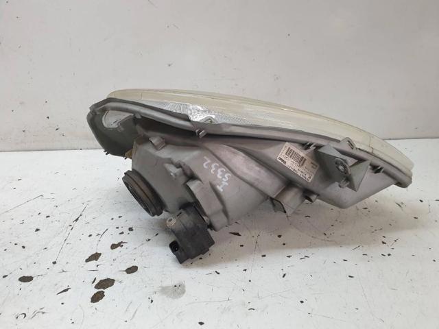 7700311371 NISSAN Faro izquierdo  en stock Gandía