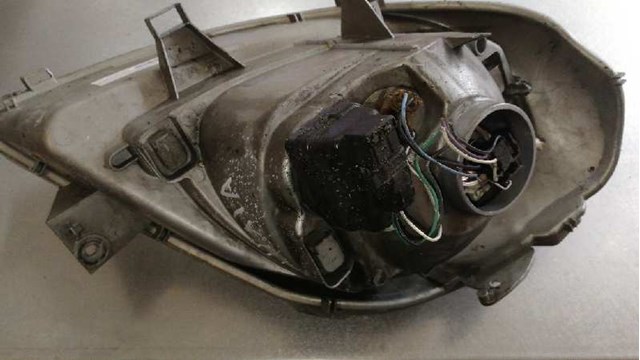 7700311371 OPEL Faro izquierdo  disponible Ourense