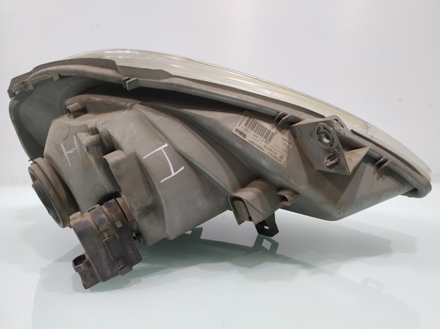 OPEL 7700311371 Faro izquierdo  en stock Salamanca