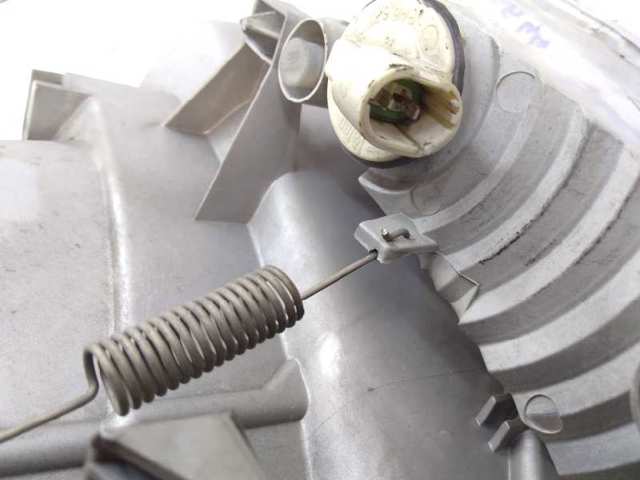 Faro izquierdo Renault Trafic 2 FL