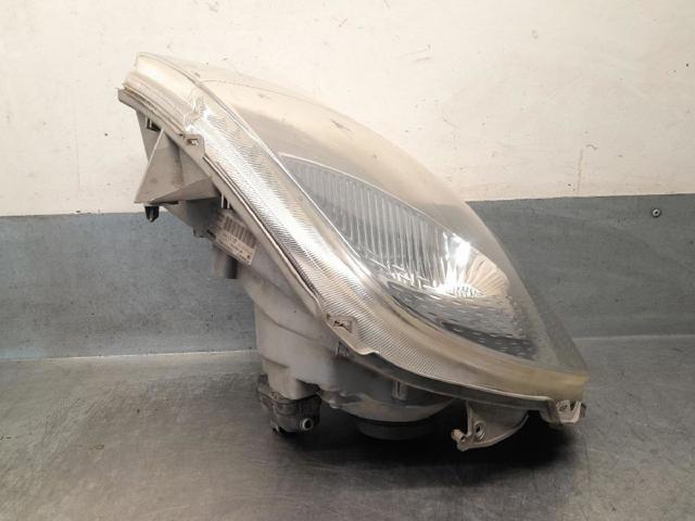 RENAULT 7700311372 Faro derecho comprar Barcelona