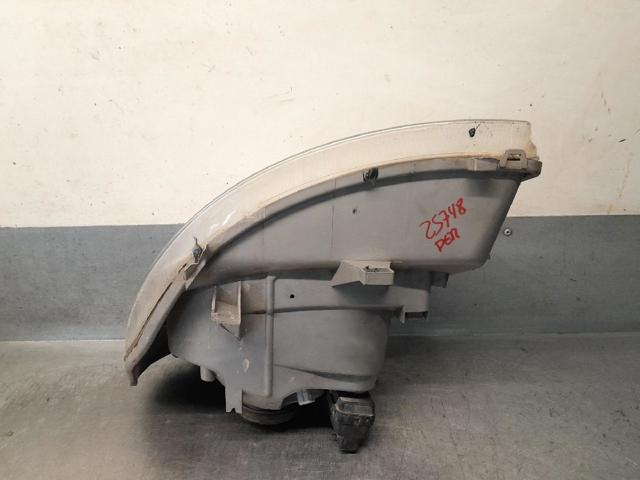 7700311372 RENAULT Faro derecho  comprar en Oviedo