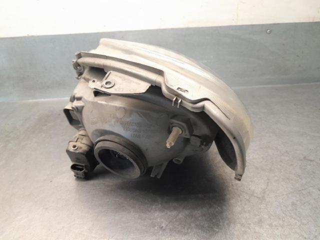 RENAULT 7700311372 Faro derecho comprar Pamplona