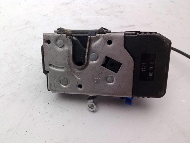 7700311808 RENAULT Cerradura de puerta delantera derecha  comprar en Oviedo