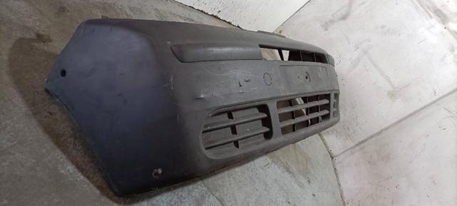 7700312785 RENAULT Parachoques delantero  comprar en Lleida