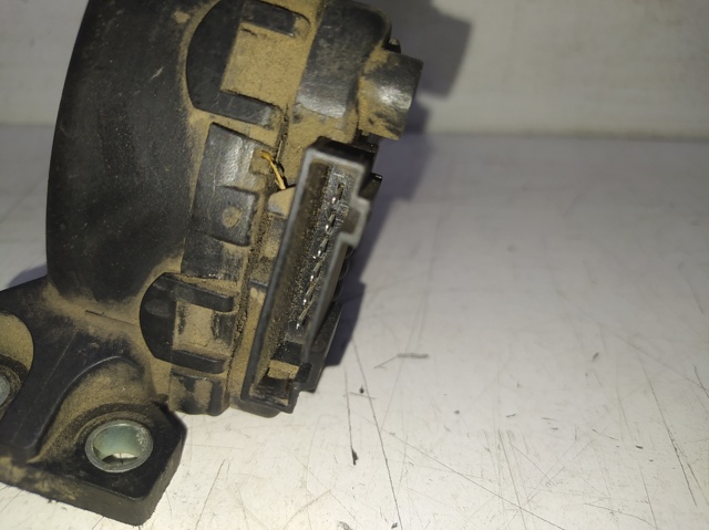 NISSAN 7700313060 Pedal del acelerador  disponible Lugo