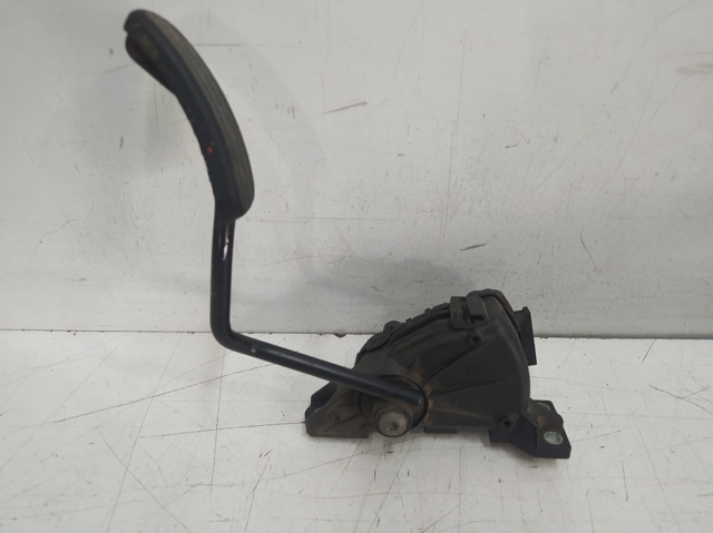 7700313060 Pedal del acelerador  en stock Sabadell