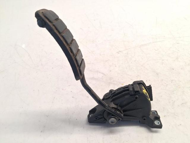 7700314525 Pedal del acelerador  disponible Utrera