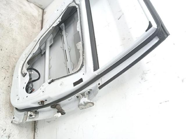770033W000 Puerta trasera izquierda comprar Sevilla