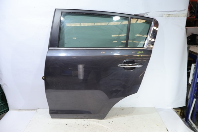 HYUNDAI 770033W000 Puerta trasera izquierda comprar Tarragona