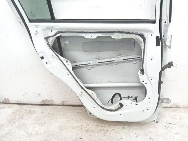 HYUNDAI 770033W000 Puerta trasera izquierda  comprar en Albacete