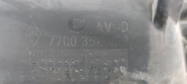 7700352489 Manija exterior derecha delantera/trasera de puerta  en stock Sabadell