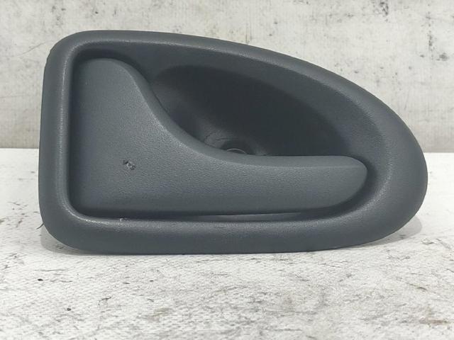 7700353282 Manija interior izquierda delantera/trasera de puerta  comprar en Reus