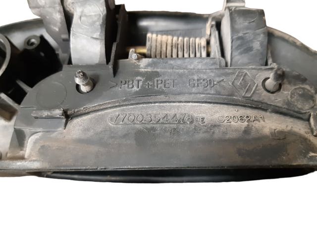RENAULT 7700354478 Manija exterior izquierda de puerta delantera  disponible España