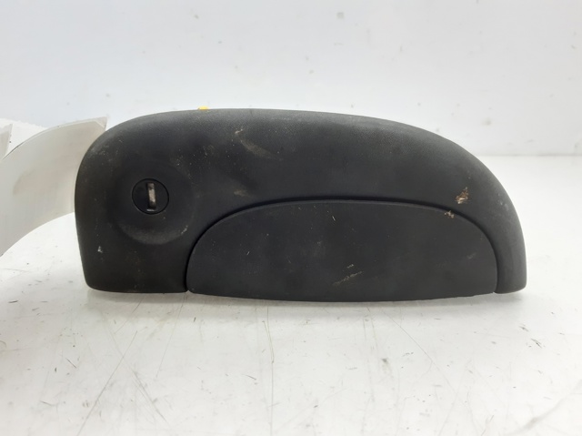 7700354479 RENAULT Manija exterior derecha de puerta delantera comprar Bilbao