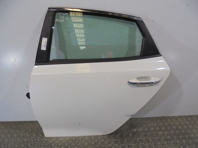 Puerta trasera izquierda 77003D4000 Hyundai/Kia