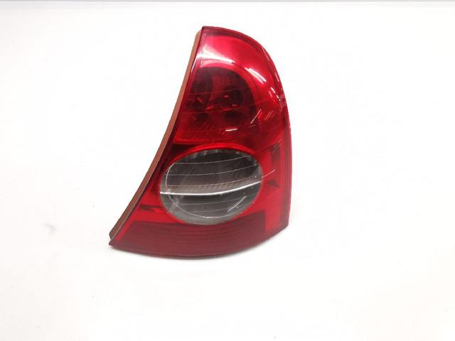 7700410518 RENAULT Piloto trasero derecho comprar Madrid