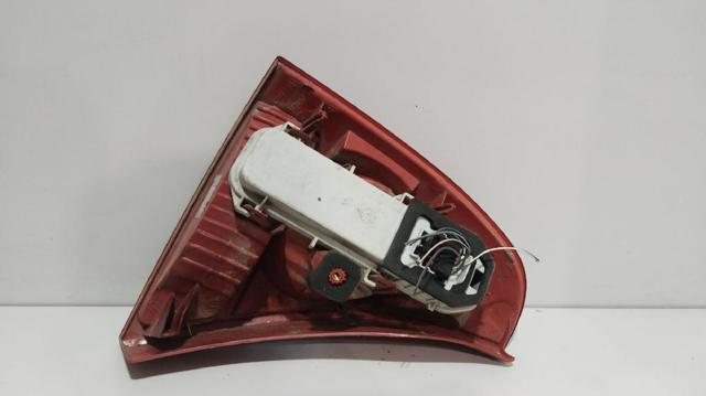7700410518 RENAULT Piloto trasero derecho  en stock Gandía