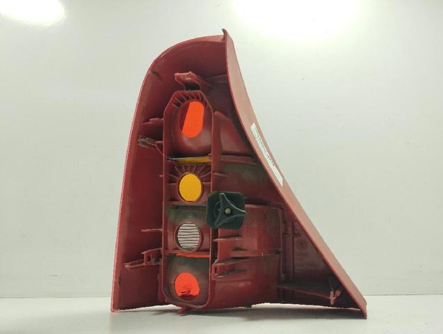 RENAULT 7700410518 Piloto trasero derecho  comprar en Murcia