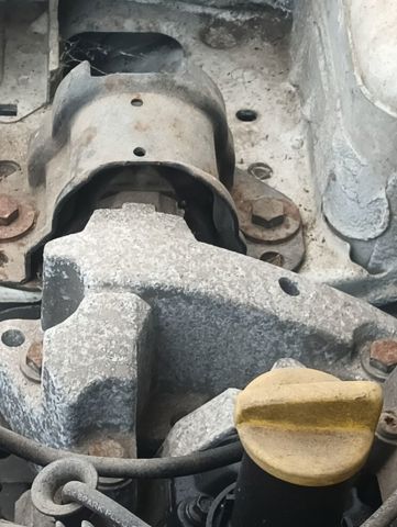 7700415087 RENAULT Soporte de motor derecho comprar Bilbao