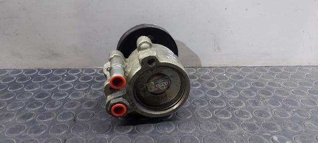 RENAULT 7700415198 Bomba de dirección  en stock Valencia