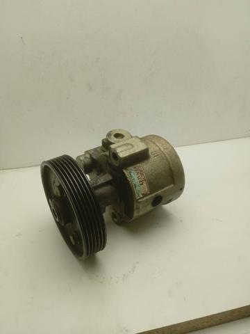 7700415198 RENAULT Bomba de dirección comprar Madrid